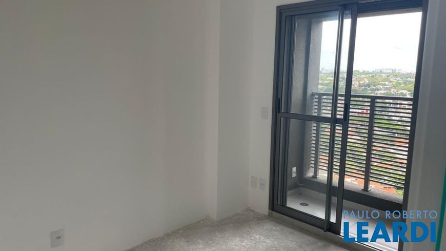 Apartamento na Rua Sapetuba, Butantã em São Paulo, por R$ 585.000