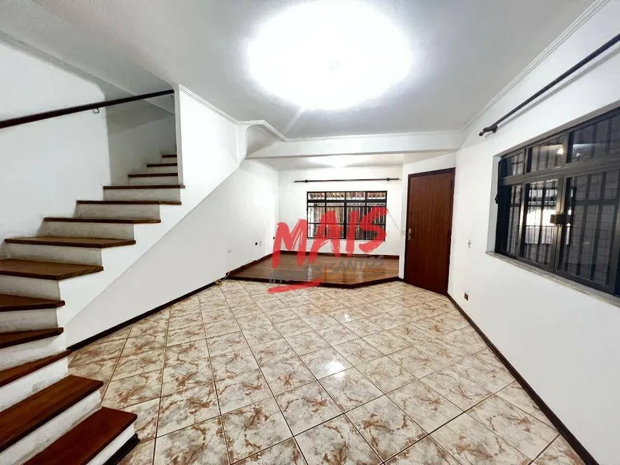 Foto 1 de Sobrado com 4 Quartos para venda ou aluguel, 202m² em Embaré, Santos