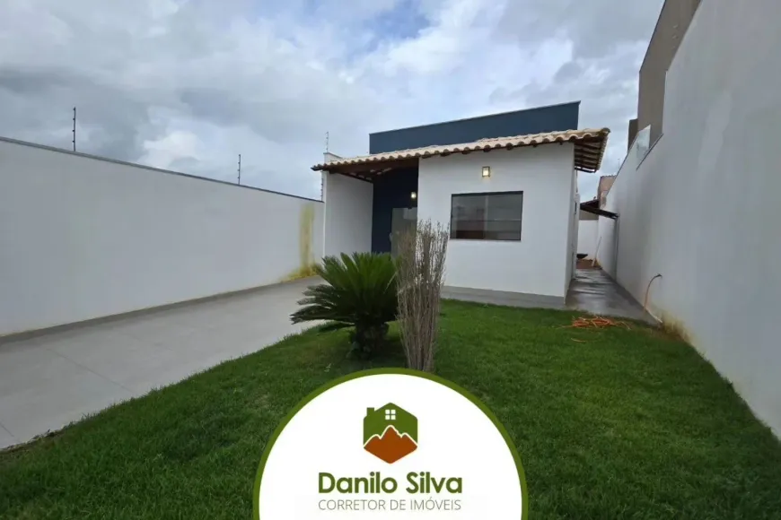 Foto 1 de Casa com 3 Quartos à venda, 90m² em Interlagos, Montes Claros