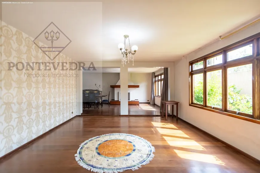 Foto 1 de Casa com 4 Quartos à venda, 359m² em Jardim Social, Curitiba