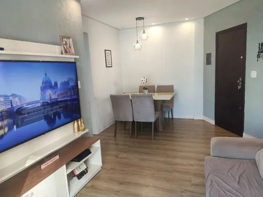 Foto 1 de Apartamento com 2 Quartos à venda, 65m² em Vila Tupi, Praia Grande