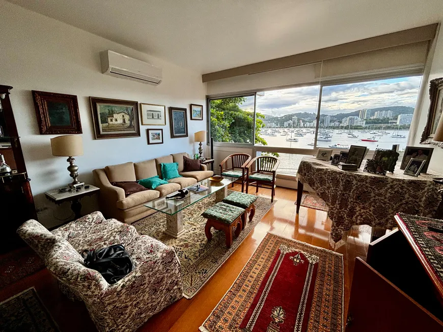 Foto 1 de Apartamento com 3 Quartos à venda, 101m² em Urca, Rio de Janeiro