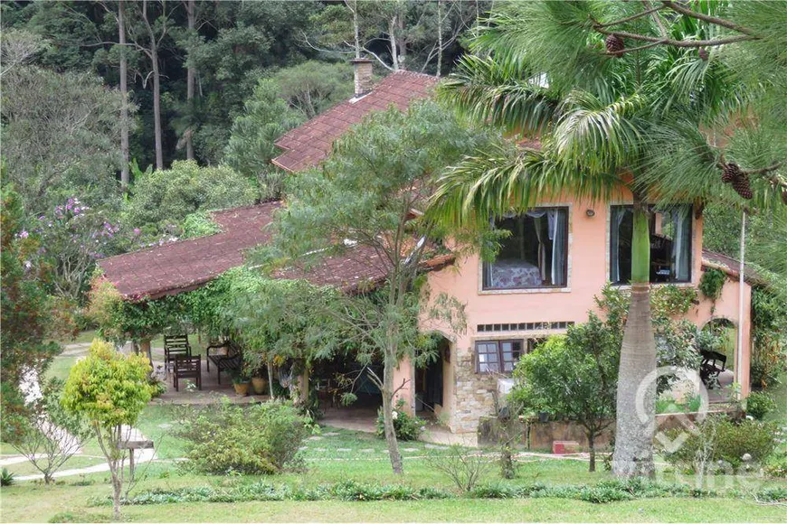 Foto 1 de Fazenda/Sítio com 3 Quartos à venda, 57000m² em Lumiar, Nova Friburgo