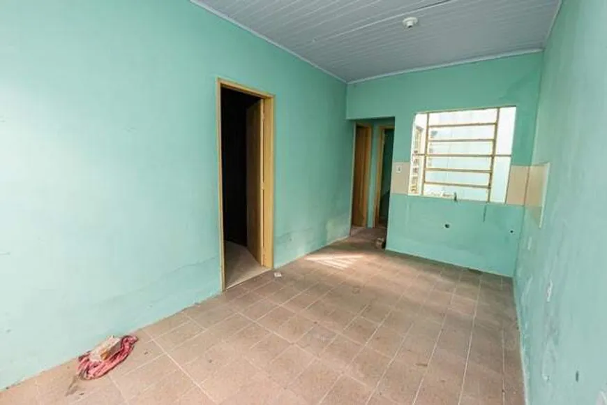 Foto 1 de Casa com 2 Quartos para alugar, 40m² em Fragata, Pelotas