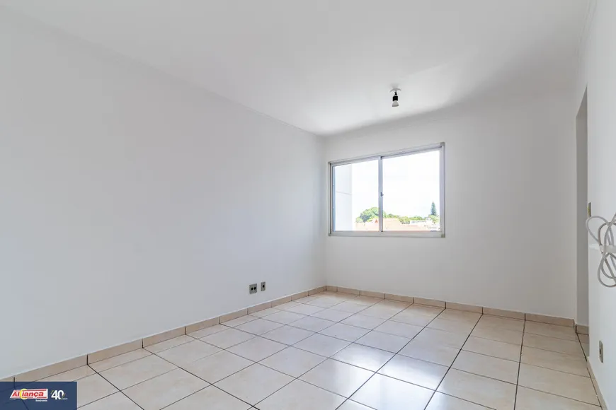 Foto 1 de Apartamento com 3 Quartos para alugar, 58m² em Jardim Santa Clara, Guarulhos