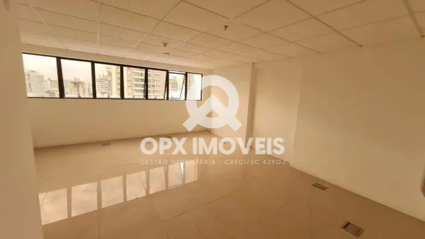 Foto 1 de Sala Comercial à venda, 35m² em Fazenda, Itajaí