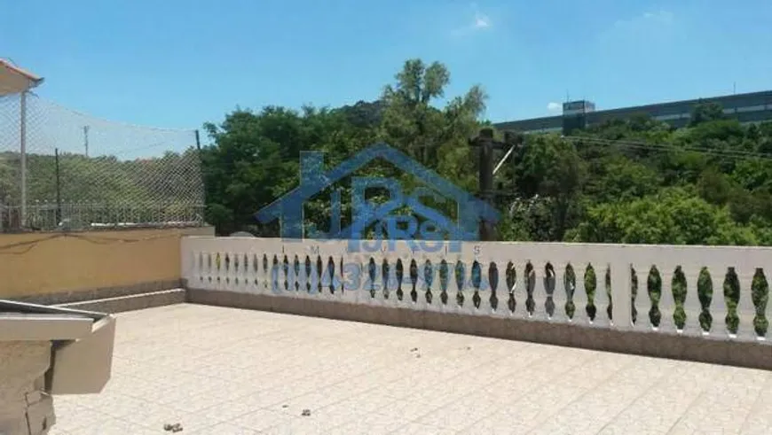 Foto 1 de Sobrado com 4 Quartos à venda, 232m² em Jardim das Flores, Osasco