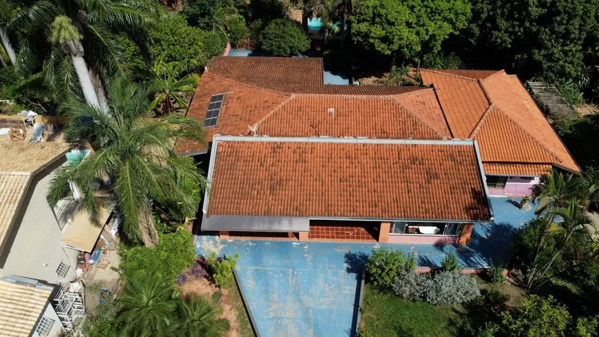 Foto 1 de Fazenda/Sítio com 3 Quartos à venda, 4000m² em , Álvares Machado