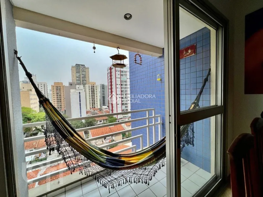 Foto 1 de Apartamento com 2 Quartos à venda, 77m² em Itaim Bibi, São Paulo