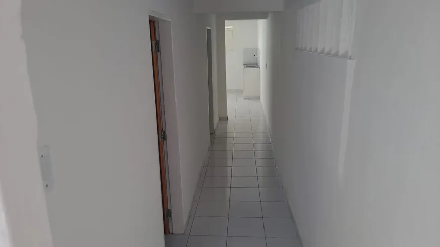 Foto 1 de Casa com 2 Quartos para alugar, 60m² em Alecrim, Natal