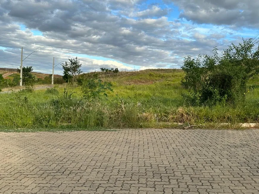 Foto 1 de Lote/Terreno à venda, 208m² em Ouro Verde, Governador Valadares