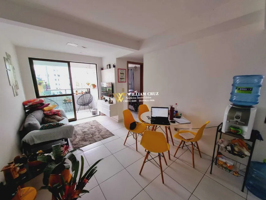 Foto 1 de Apartamento com 2 Quartos à venda, 52m² em Casa Forte, Recife