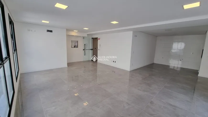 Foto 1 de Apartamento com 2 Quartos à venda, 73m² em Trindade, Florianópolis