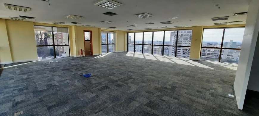 Foto 1 de Sala Comercial para alugar, 171m² em Moinhos de Vento, Porto Alegre