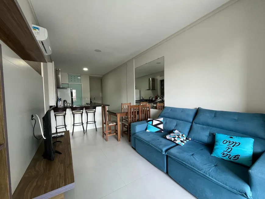 Foto 1 de Apartamento com 2 Quartos à venda, 71m² em Armação, Governador Celso Ramos