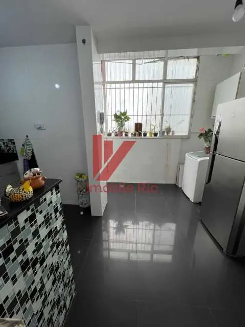 Foto 1 de Apartamento com 3 Quartos à venda, 77m² em Grajaú, Rio de Janeiro