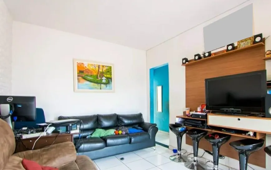 Foto 1 de Casa com 2 Quartos à venda, 108m² em Parque Capuava, Santo André