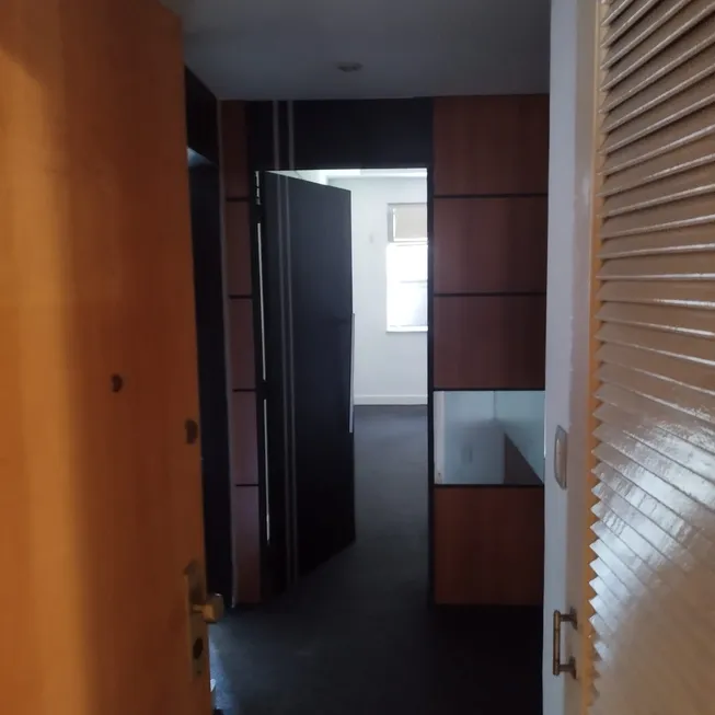 Foto 1 de Sala Comercial com 1 Quarto para alugar, 100m² em Centro, Rio de Janeiro