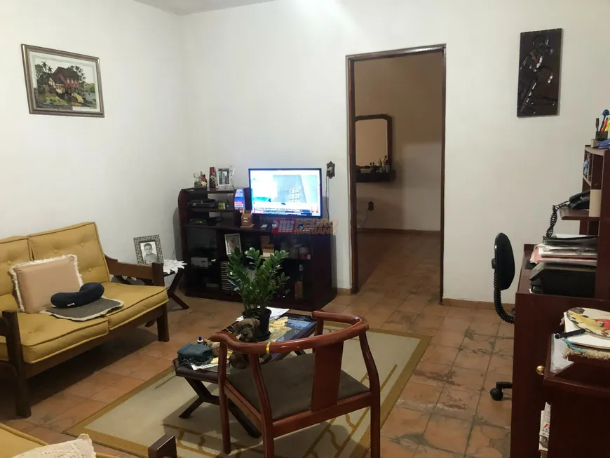 Foto 1 de Lote/Terreno à venda, 400m² em Vila Assis Brasil, Mauá