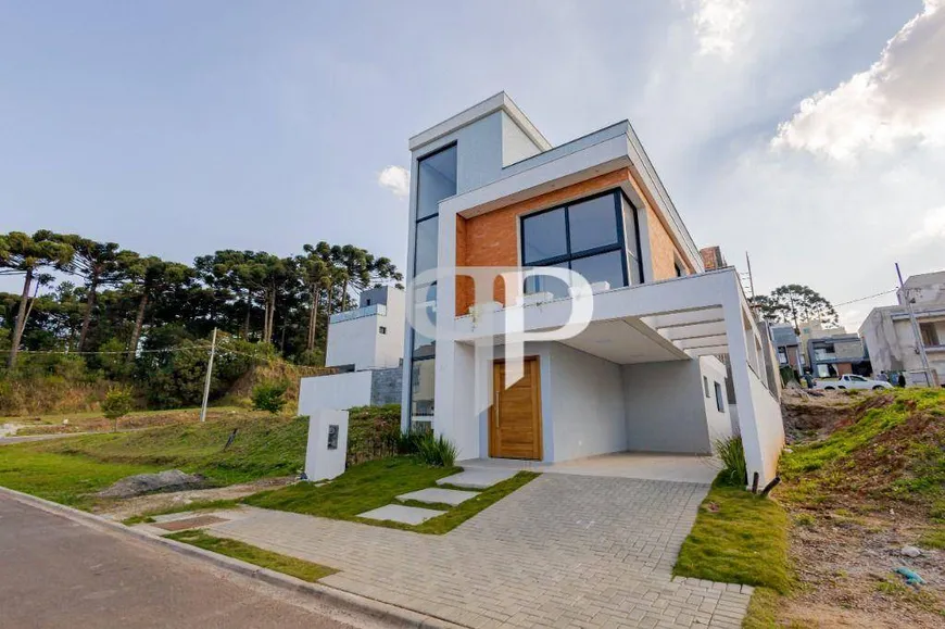 Foto 1 de Casa de Condomínio com 3 Quartos à venda, 160m² em Santa Cândida, Curitiba