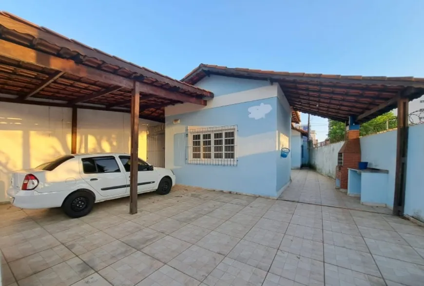 Foto 1 de Casa com 2 Quartos à venda, 80m² em Aviação, Praia Grande