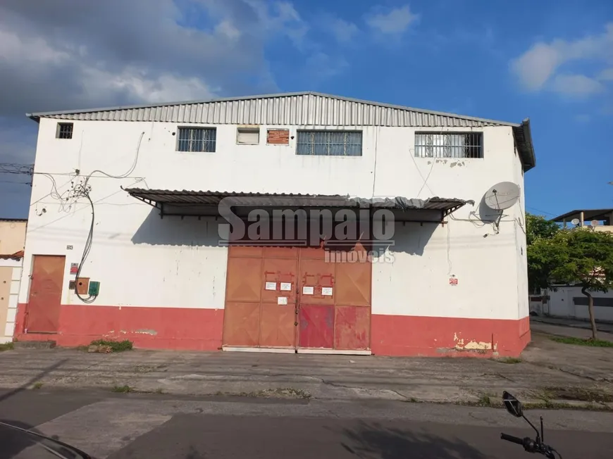 Foto 1 de Galpão/Depósito/Armazém à venda, 600m² em Campo Grande, Rio de Janeiro