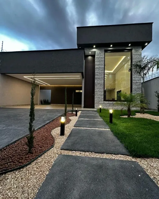 Foto 1 de Casa com 3 Quartos à venda, 280m² em SIM, Feira de Santana