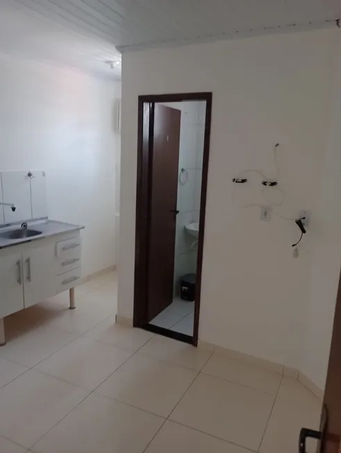 Foto 1 de Apartamento com 1 Quarto para alugar, 25m² em Nordeste De Amaralina, Salvador