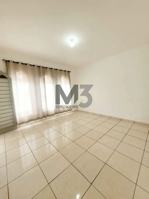 Foto 1 de Casa com 2 Quartos para alugar, 270m² em Vila Lemos, Campinas