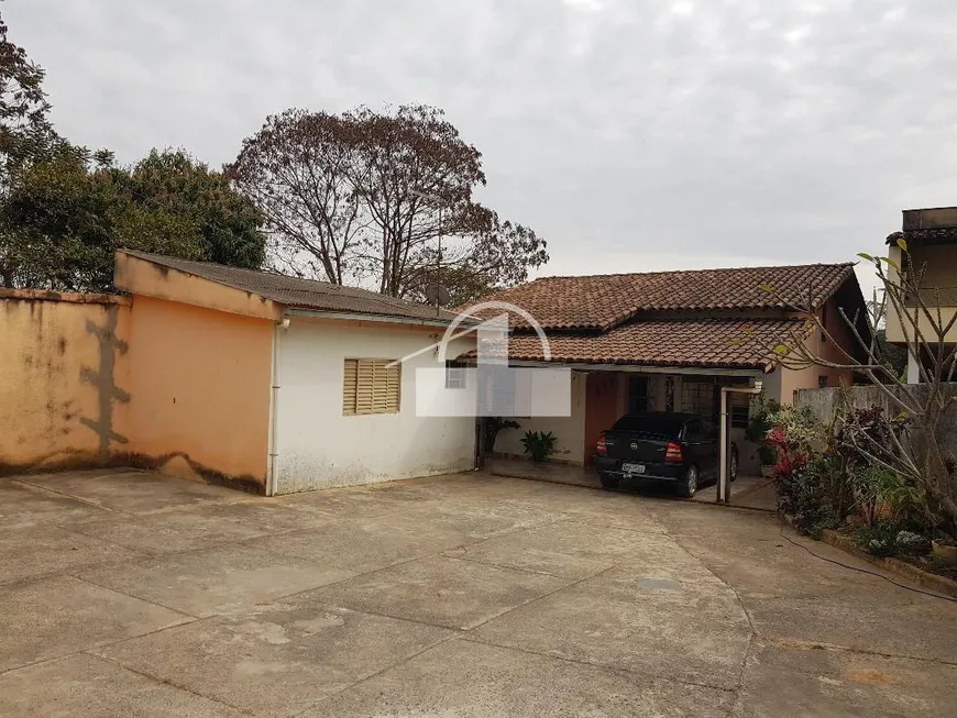 Foto 1 de Casa com 3 Quartos à venda, 200m² em Manoa, Sete Lagoas