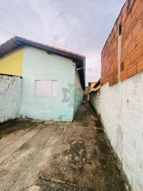 Foto 1 de Casa com 2 Quartos à venda, 60m² em Cidade Salvador, Jacareí