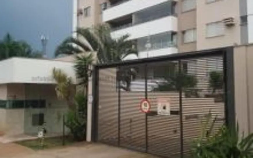 Foto 1 de Apartamento com 3 Quartos à venda, 15m² em Coronel Antonino, Campo Grande