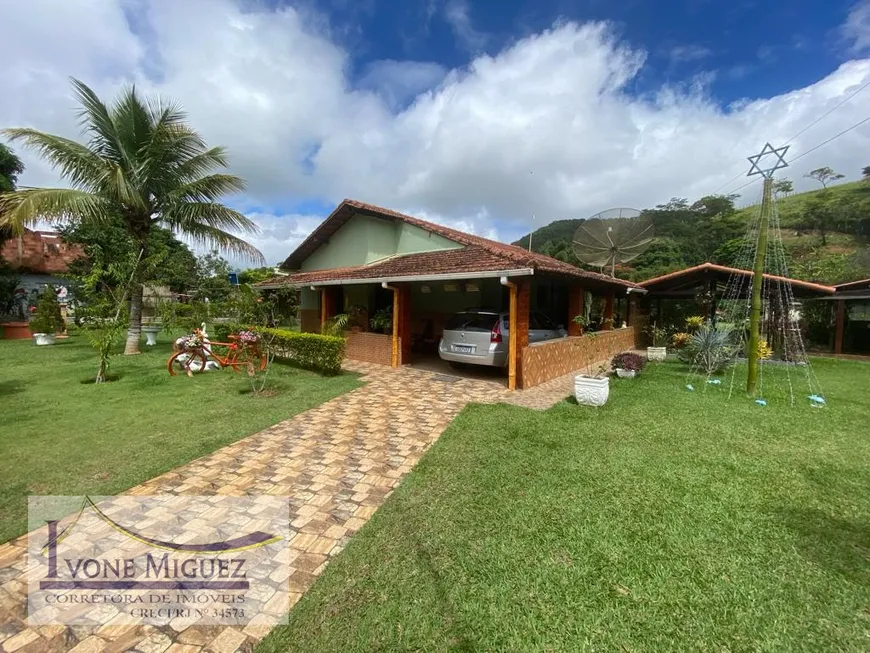 Foto 1 de Fazenda/Sítio com 4 Quartos à venda, 250m² em Maravilha, Paty do Alferes