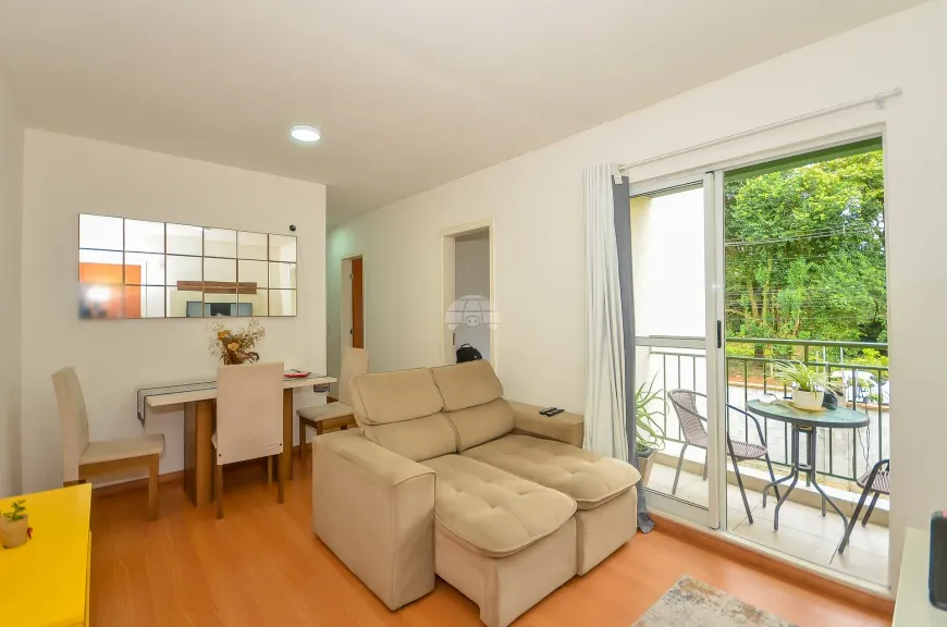 Foto 1 de Apartamento com 3 Quartos à venda, 55m² em Santa Cândida, Curitiba