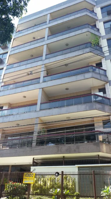 Foto 1 de Apartamento com 3 Quartos à venda, 140m² em Caonze, Nova Iguaçu