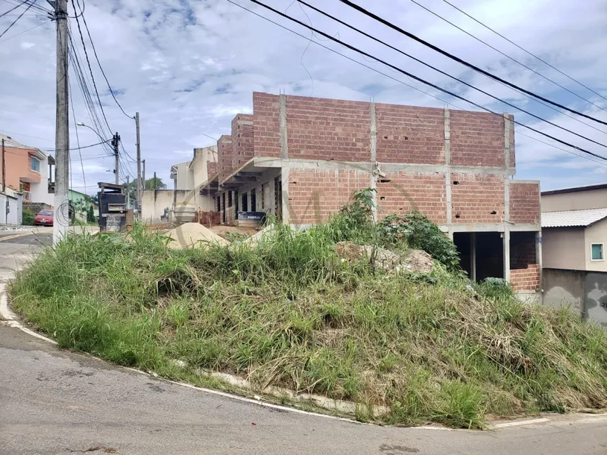 Foto 1 de Lote/Terreno à venda, 202m² em Jardim Vitória, Macaé