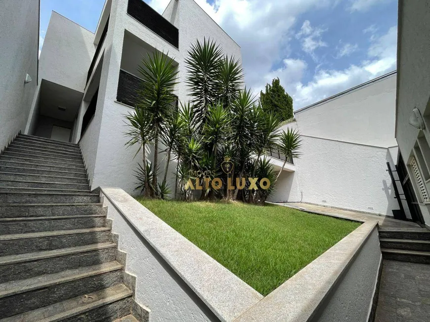 Foto 1 de Casa com 4 Quartos à venda, 360m² em Jardim da Torre, Nova Lima