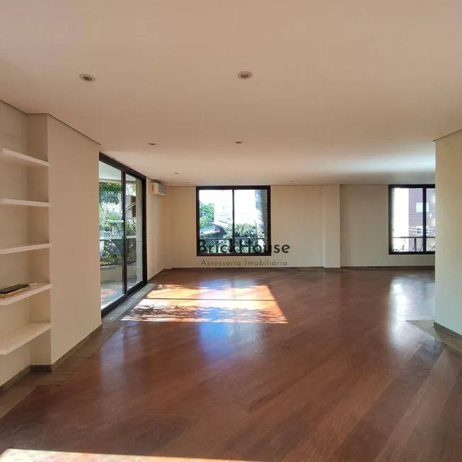 Foto 1 de Apartamento com 3 Quartos à venda, 200m² em Brooklin, São Paulo