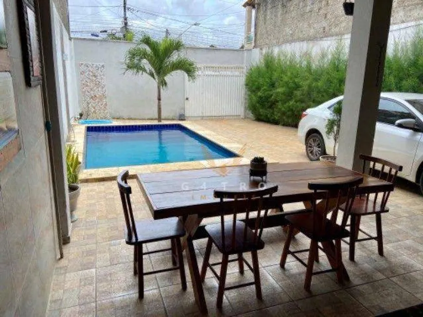 Foto 1 de Casa com 4 Quartos à venda, 200m² em Mondubim, Fortaleza