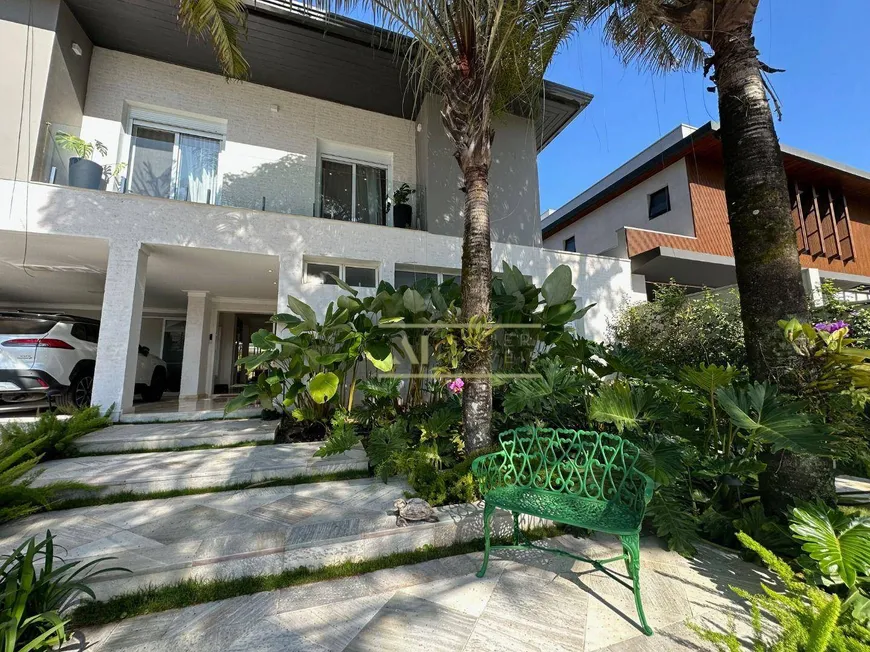 Foto 1 de Casa de Condomínio com 4 Quartos à venda, 540m² em Alphaville Residencial 1, Barueri