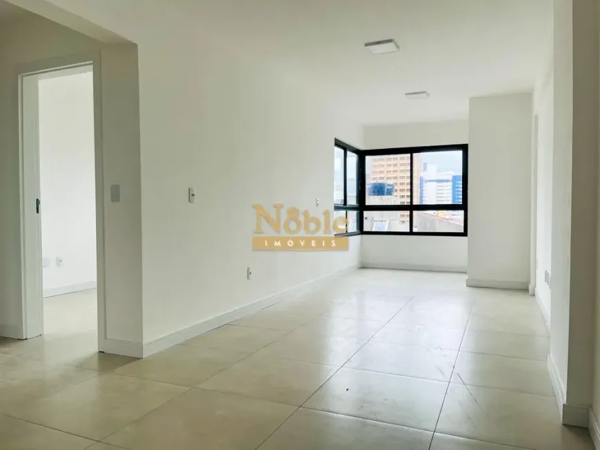 Foto 1 de Apartamento com 2 Quartos à venda, 70m² em Centro, Torres