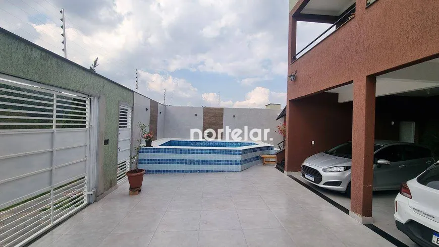 Foto 1 de Sobrado com 3 Quartos à venda, 350m² em Polvilho, Cajamar