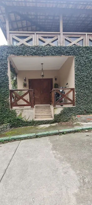 Foto 1 de Casa com 3 Quartos à venda, 420m² em Taquara, Rio de Janeiro