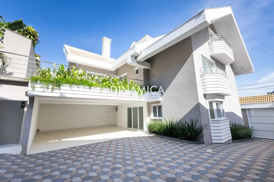 Foto 1 de Casa com 3 Quartos à venda, 422m² em Escola Agrícola, Blumenau