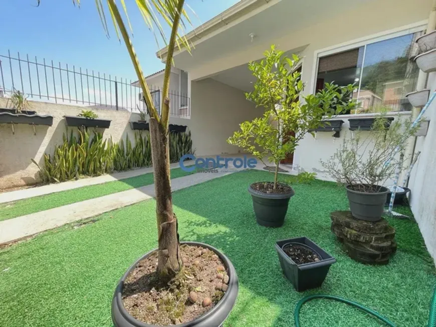 Foto 1 de Casa com 3 Quartos à venda, 102m² em Serraria, São José