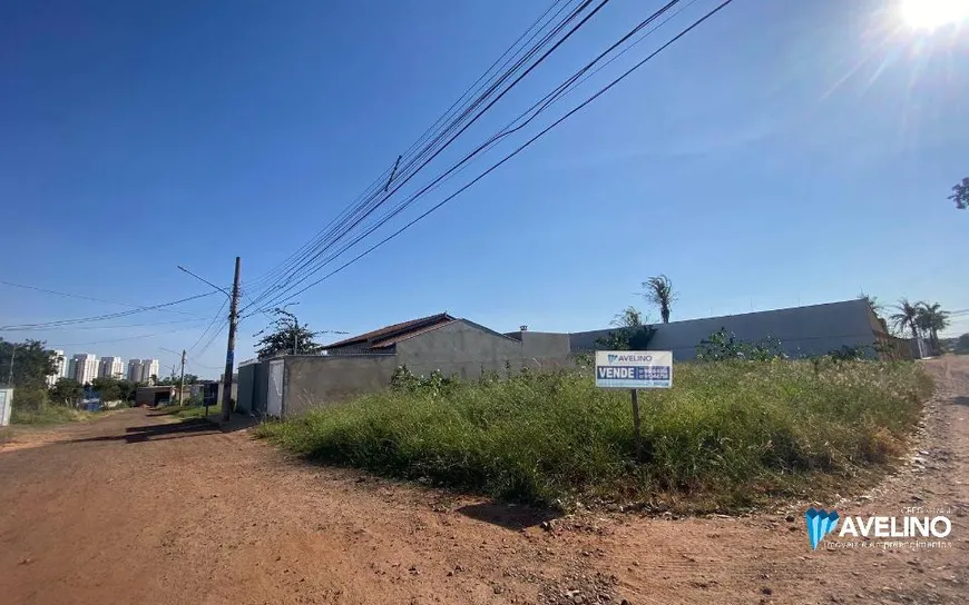 Foto 1 de Lote/Terreno com 1 Quarto à venda, 450m² em Jardim Mansur, Campo Grande