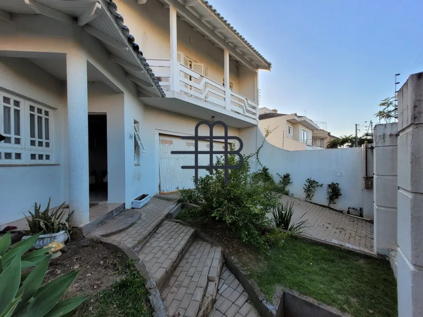 Foto 1 de Casa com 3 Quartos à venda, 300m² em Estância Velha, Canoas