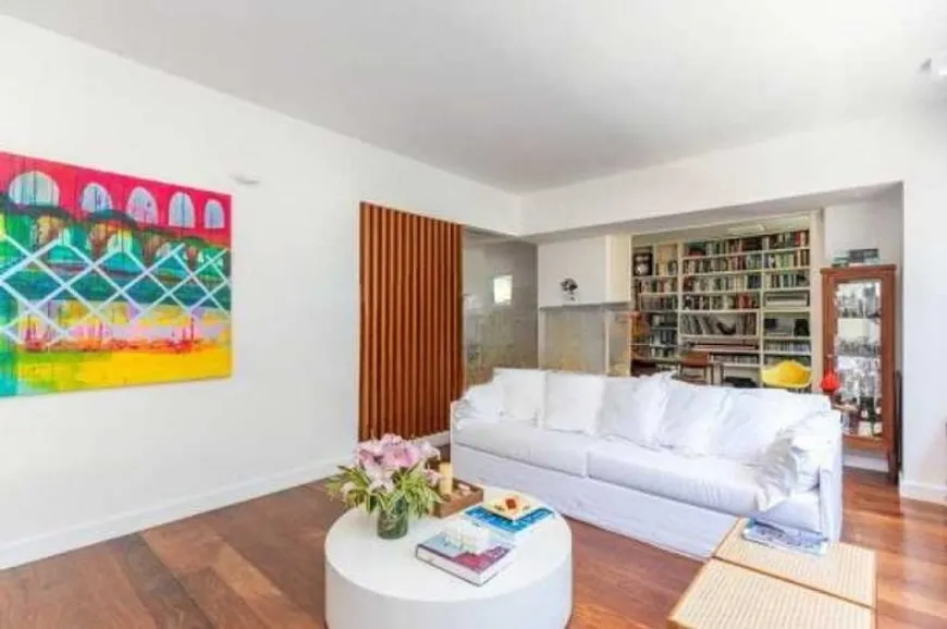 Foto 1 de Apartamento com 5 Quartos à venda, 166m² em Gávea, Rio de Janeiro