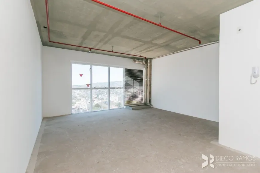 Foto 1 de Sala Comercial à venda, 35m² em Petrópolis, Porto Alegre