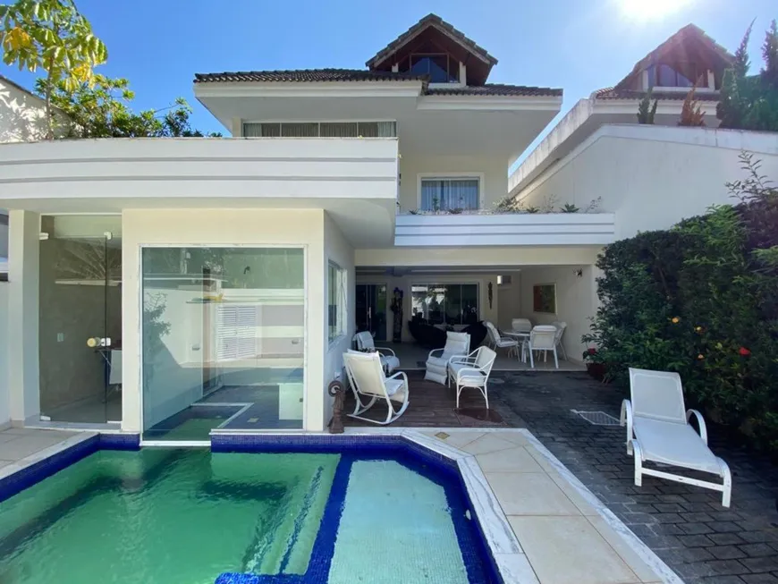 Foto 1 de Casa com 4 Quartos à venda, 330m² em Barra da Tijuca, Rio de Janeiro